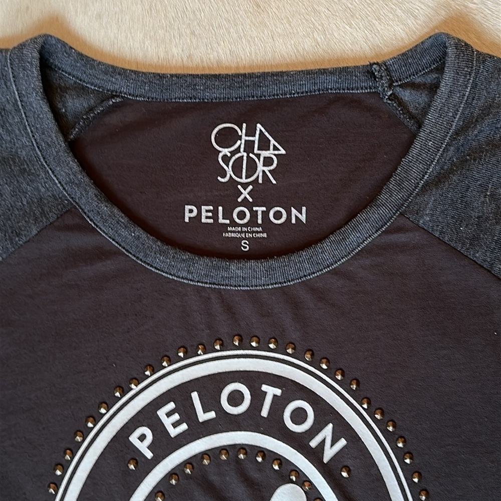 Peloton Raglan Sleeve tee bundle, size small - Picture 4 of 11